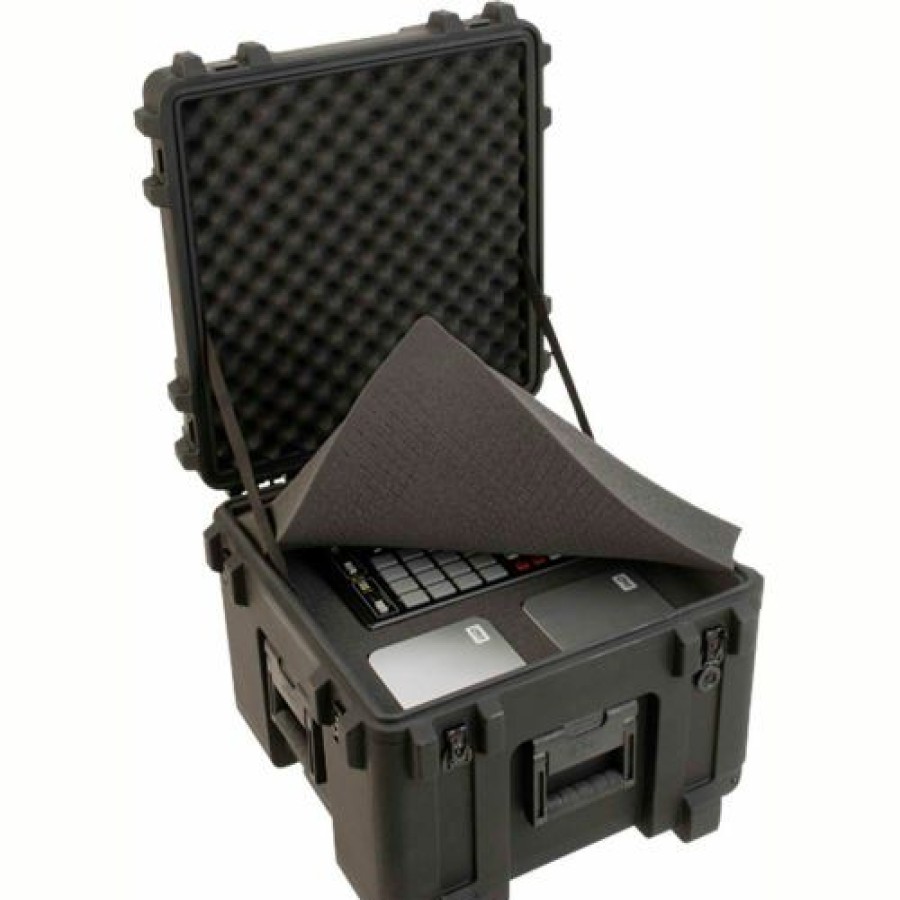 Containers & Organizers * | Skb Corporation Skb R Series Waterproof Utility Case 3R1919-14B-Cw Wheels & Cubed Foam, 22-1/2"L X 22-5/8"W